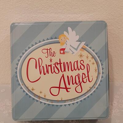 Lot 228: Hallmark Christmas Angel Tin with Angel, Glitter and Book