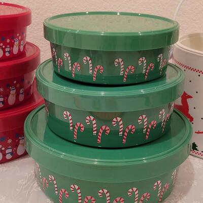 Lot 234: Nesting Holiday Storage Bowls and Vintage Ice Bucket