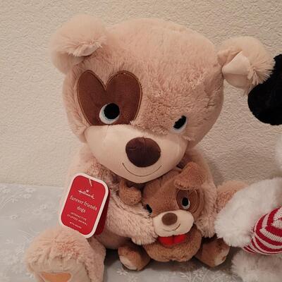 Lot 238: (2) Animated Dogs