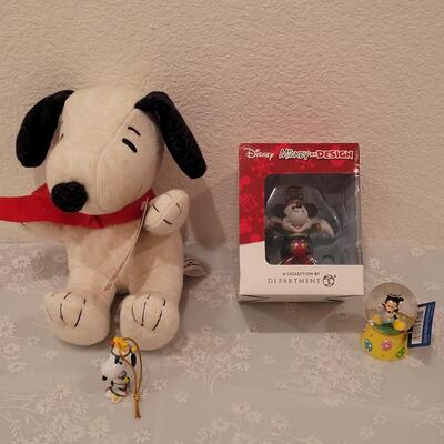 Lot 250: Snoopy and Mickey Mouse Lot