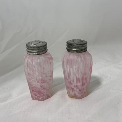 [23] VINTAGE | Pink and White Marbleized Satin Glass | Salt and Pepper