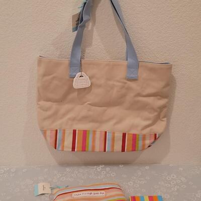 Lot 255: Tote, Zip Pouch and Picture Frame