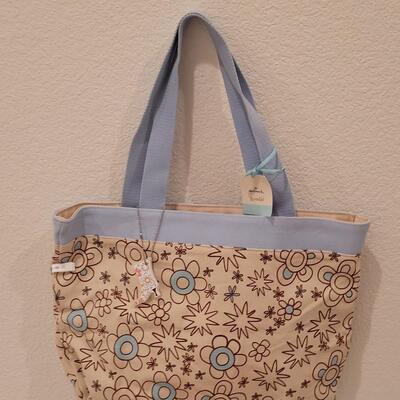 Lot 257: Tote and Journal