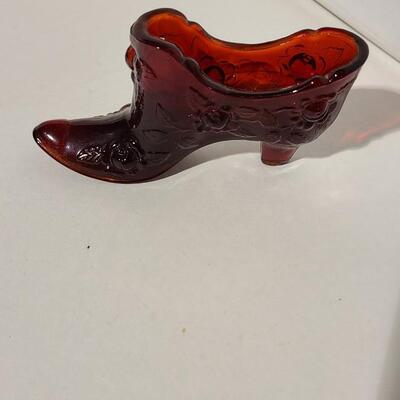 Red Fenton Glass Shoe Figurine -Item# 501