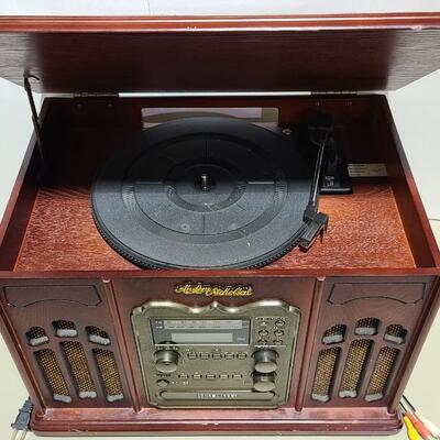Turntable Stereo in Wooden like Case  -Item# 511