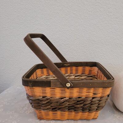 Lot 345: Count Your Blessings Pumpkin and Fall Basket 