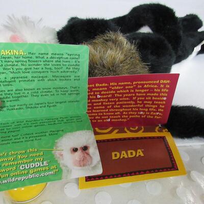 Two Ultra Soft Plush Monkeys Akina and Dada, Titletown Chimps #4  Read description for more details.