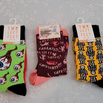Lot 351: (3) Pairs of Socks