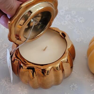 Lot 383: Fall/Halloween Candle Lot