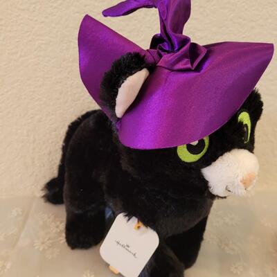 Lot 384: Black Cat Plushie, Miracle Melting Ghost and Salt & Pepper Shakers