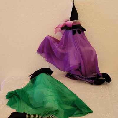 Lot 390: Animated Witch Ghost Decorations 