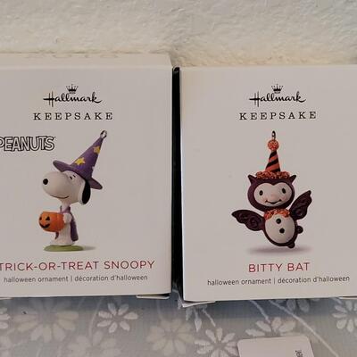 Lot 397: Halloween Ornaments 