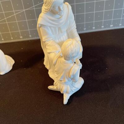 #40 (2)Lenox  FINE Bone China Jesus Sculptures  