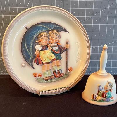 #61 Hummel Plate and Bell