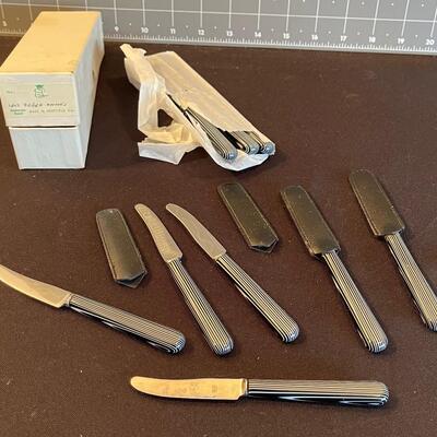 #86 (12) Sheffield Zebra Butter Knifes or hors d'oeuvres 