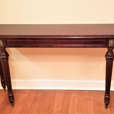 Lot #61  Very Nice Mahogany finish Sofa Table