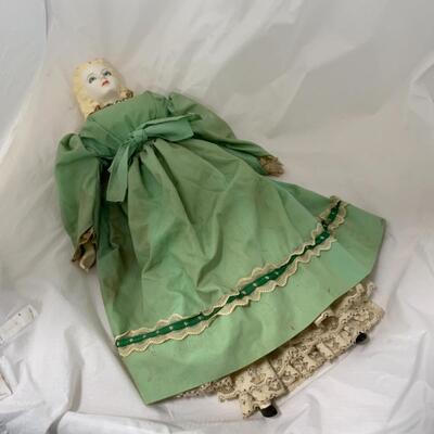 [30] VINTAGE | Blonde Scarlett Oâ€™Hara Style Doll | Ceramic | Green Dress