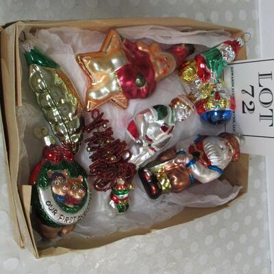 Lot of vintage 1980-90s Christmas Ornaments, Santas, Roly Poly Clown, Child on a Star, Peas In Pod, More, 