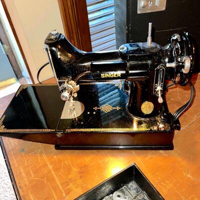 Lot 20  Vintage Singer Featherweight Sewing Machine 221-1 Case & 2Sewing Tables Owner's Manuel 