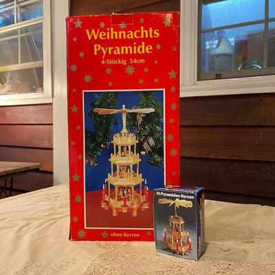German Weihnachts Pyramid