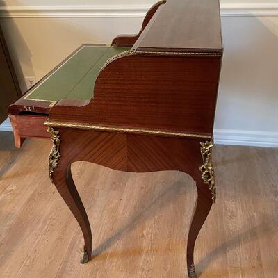 #107 French ProvenÃ§al Writing Desk - Fabulous Piece. 