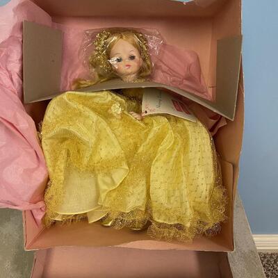 #192B Sleeping Beauty Madame Alexander - #1595