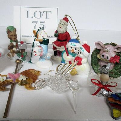 Lot of Contemporary Christmas Ornaments and Stuff