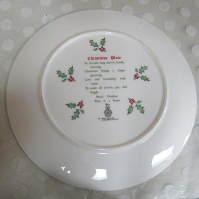 Misc Christmas Service Lot, Royal Doulton Plates, Lefton Relish, More, Read description for details.