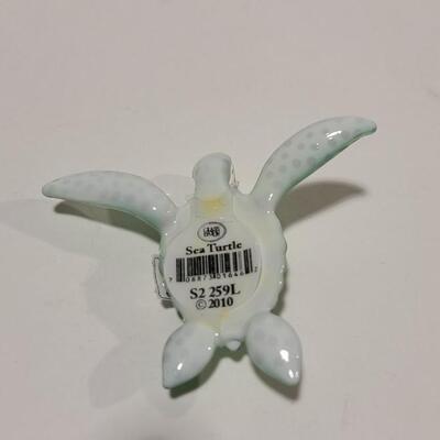Glass Baron - Glass Turtle - 2 1/4" L -Item# 566