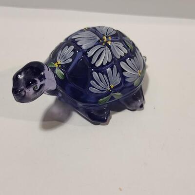 Fenton Glass Turtle -Item# 574