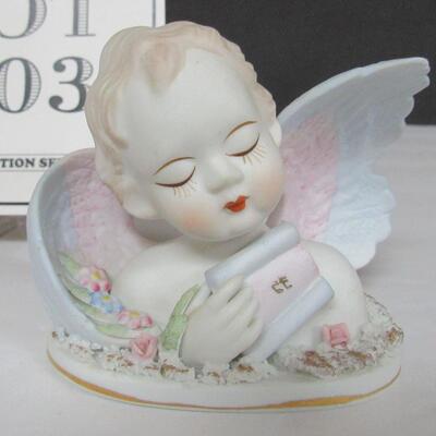 Pretty Lefton Angel Bust Small Figurine 