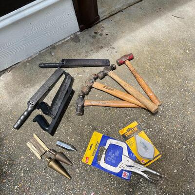 Assorted Woodworking Tools (13 Pieces)