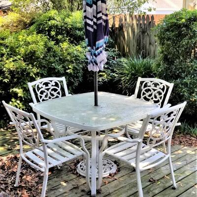 Lot #108  All Aluminum Patio Set with Umbrella