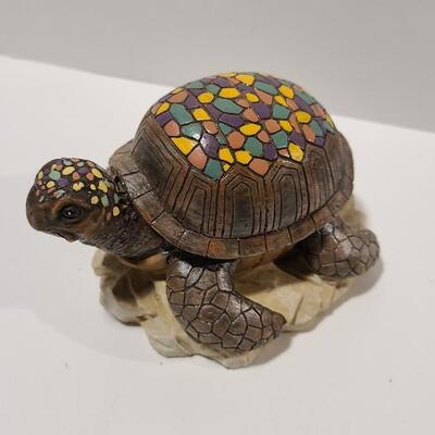 Turtle Figurine -Item# 585