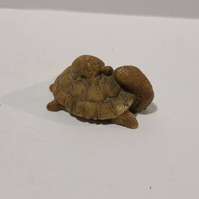 Turtle Figurine -Item# 615