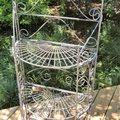 Lot #114  Metal Plant Stand (foldable)