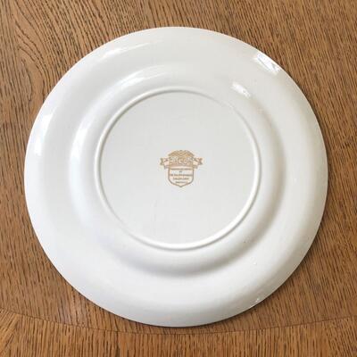 Lot 10 - Allied Nations Commemorative Plate Admiral Leahy