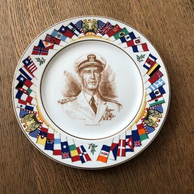 Lot 15 - Allied Nations Commemorative Plate Admiral King