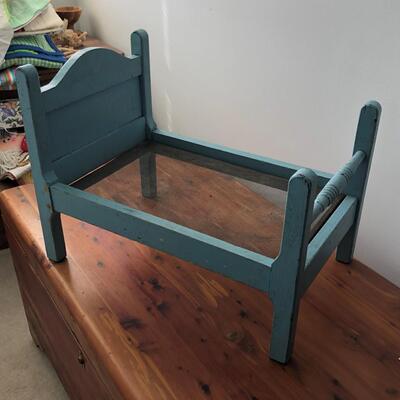 Lot 18 - Antique Blue Doll Bed