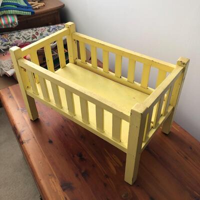Lot 21 - Antique Yellow Doll Bed