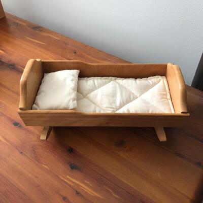 Lot 23 - Vintage Strombecker Cradle