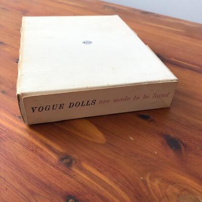 Lot 37 - Vogue Dolls Ginny Doll Clothes