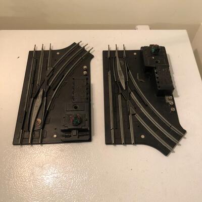 Lot 76 - Lionel Post-War O Gauge Train Track Control Switches