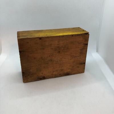 Lot 92 - King's Beach Codfish Box J.B. Blood Co.