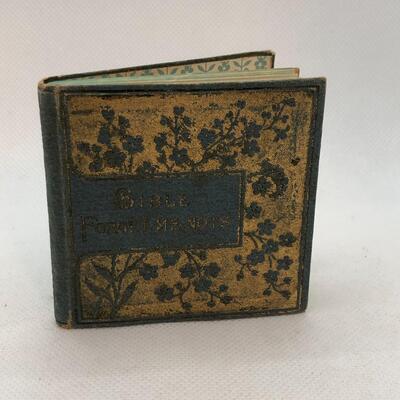 Lot 100 - Forget Me Not Miniature Bible