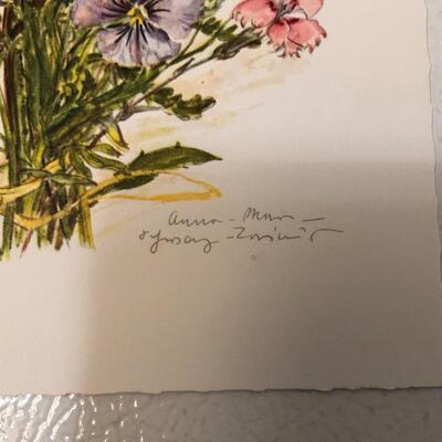 Lot 102 - Floral Bouquet Post Cards