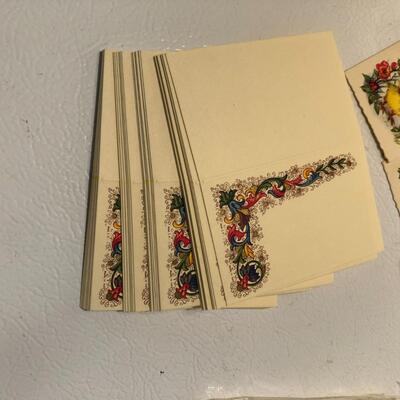 Lot 106 - Vintage Gift Tag Cards