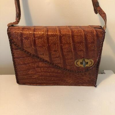 Lot 129 - 1950s Era Alligator Purse