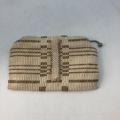Lot 131 - Beaded Coin Purse