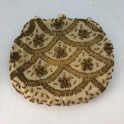 Lot 138 - Handmade in Hong Kong Beaded Purse